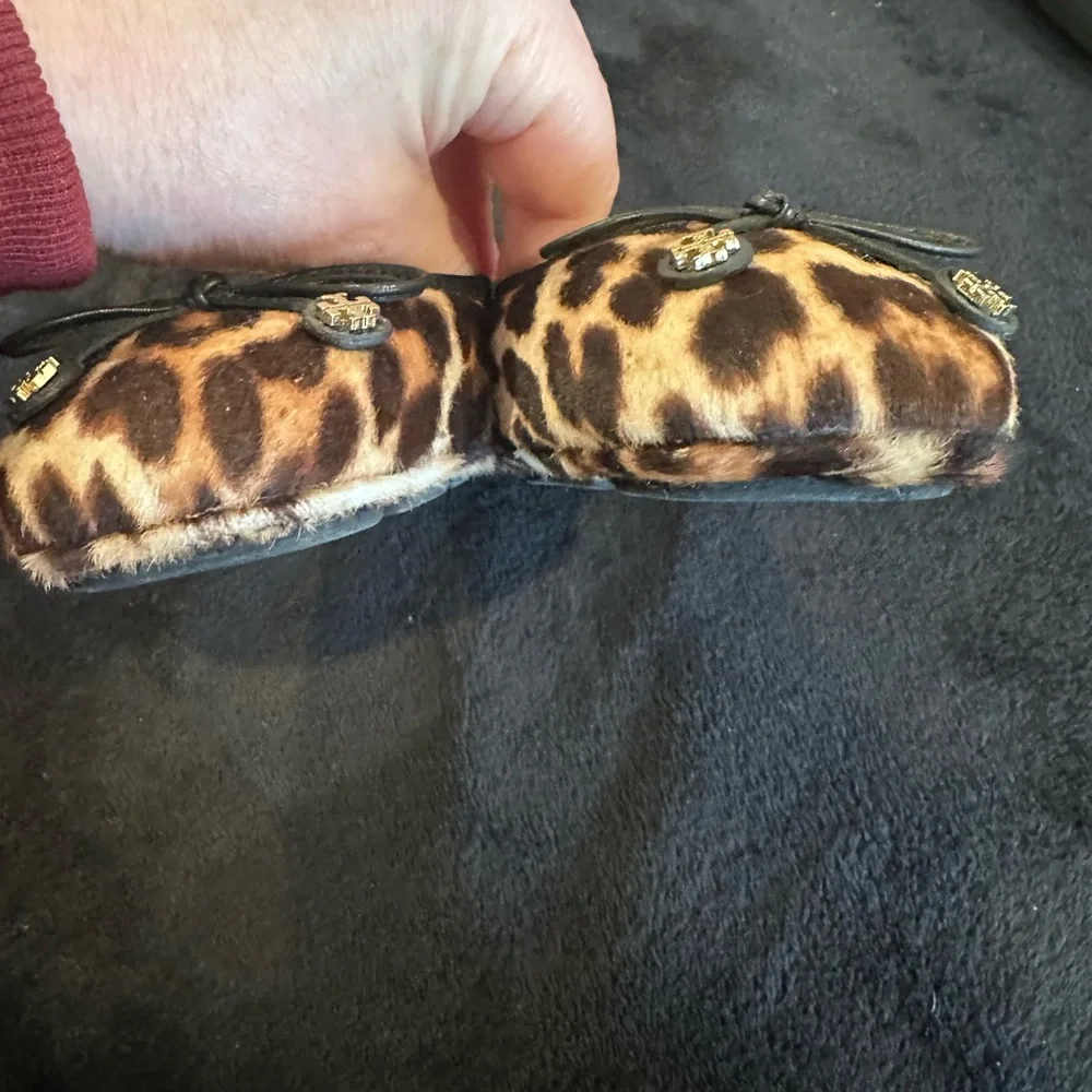 Tory Burch Animal Print Flats with Black Trim - Picture 3 of 5